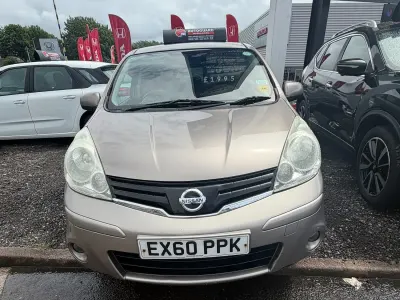 Used Nissan Note Tekna 90 HP (66 kW) 2010 Beige Hatchback