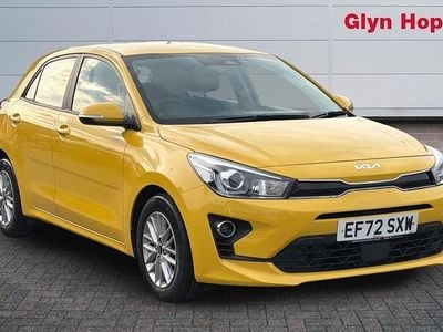 Used Kia Rio 84 HP (61 kW) 2022 Yellow Hatchback