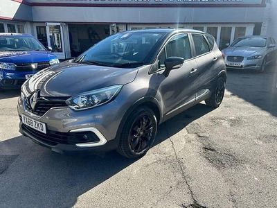 Used Renault Captur Play 90 HP (66 kW) 2018 Grey SUV