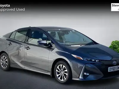 Used Toyota Prius 122 HP (89 kW) 2019 Hatchback