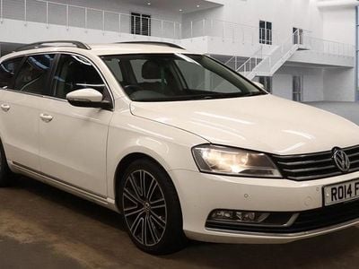 Used VW Passat Executive 2014 Candy white Estate