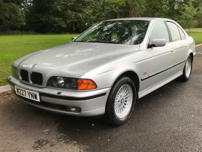 Used BMW 528 Comfort Edition 2000 Silver Sedan