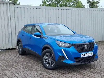 Used Peugeot 2008 Active Premium 101 HP (74 kW) 2021 Blue SUV