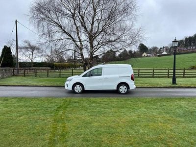 Used Nissan Townstar Tekna 89 kW (122 HP) 2023 White Van