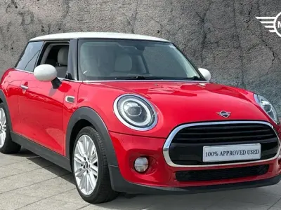 Used Mini Cooper Hatch 134 HP (98 kW) 2018 Red Hatchback