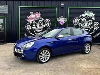 Used Alfa Romeo Giulietta Super 120 HP (88 kW) 2019 Blue Hatchback