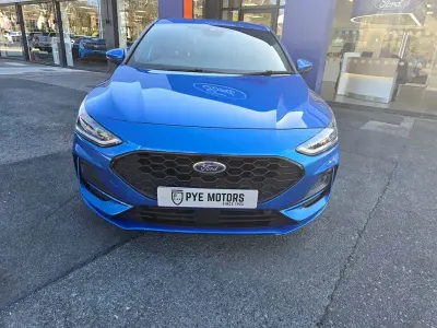 Used Ford Focus ST-Line 125 HP (91 kW) 2023 Desert island blue Hatchback