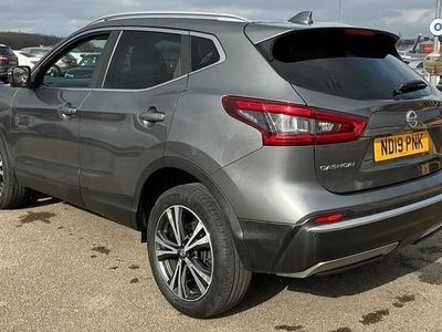Used Nissan Qashqai N-Connecta 140 HP (102 kW) 2019 Gunmetal grey SUV