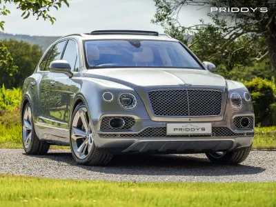 Used Bentley Bentayga 600 HP (441 kW) 2016 Grey SUV