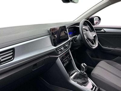 Used VW T-Roc Life 150 HP (110 kW) 2022 Black SUV