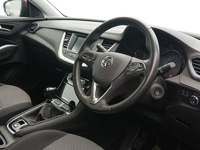 Used Vauxhall Grandland X S 130 HP (95 kW) 2020 Red SUV