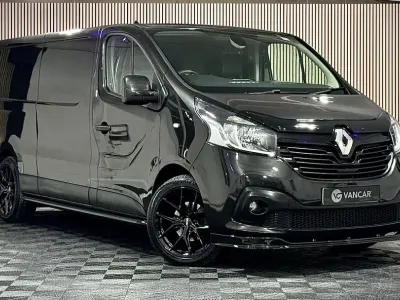 Used Renault Trafic 2017 Black MPV