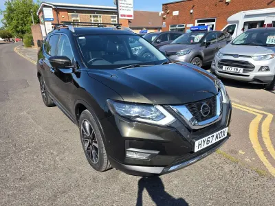 Used Nissan X-Trail Tekna 163 HP (119 kW) 2017 Green SUV