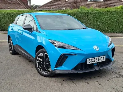 Used MG MG4 EV SE 125 kW (170 HP) 2023 Blue Hatchback