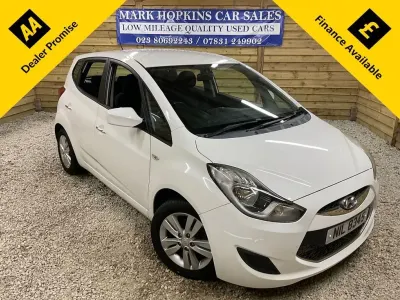 Used Hyundai ix20 Active 125 HP (91 kW) 2012 White Hatchback