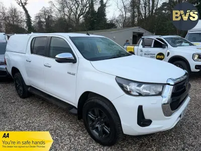 Used Toyota HiLux 150 HP (110 kW) 2021 White Pickup