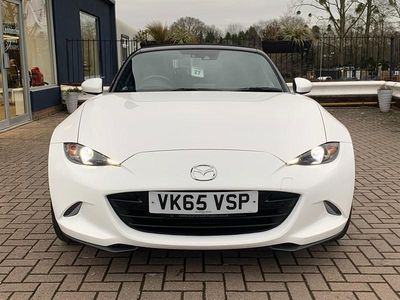 Used Mazda MX5 Inclusive 160 HP (117 kW) 2015 White Cabriolet
