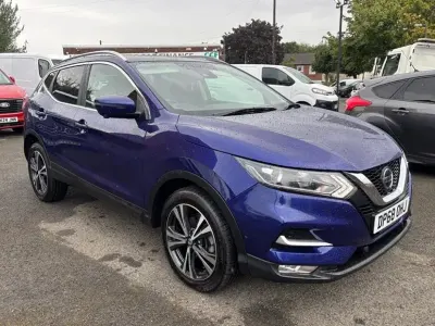 Used Nissan Qashqai N-Connecta 113 HP (83 kW) 2018 Blue SUV
