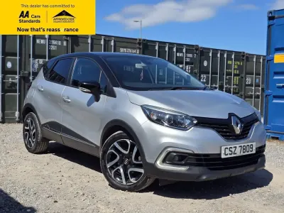Używany Renault Captur Iconic 90 KM (66 kW) 2019 Srebrny SUV