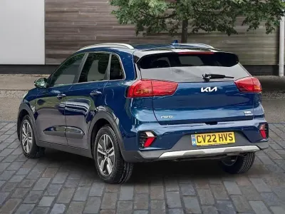 Used Kia Niro 139 HP (102 kW) 2022 Blue SUV