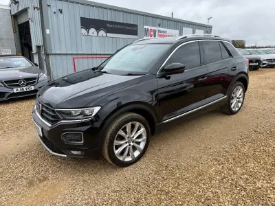 Begagnad VW T-Roc SEL 150 HK (110 kW) 2018 Svart SUV