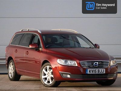 Red Used 2015 Volvo V70 SE Lux Estate | £13,420 (Fair price)