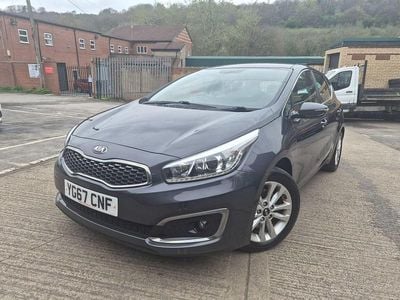 Used Kia Ceed 2017 Silver Hatchback