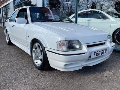 Used Ford Escort RS 132 HP (97 kW) 1989 White Hatchback