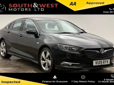 Second-hand Vauxhall Insignia SRi 165 CP (121 kW) 2019 Negru Hatchback