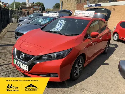 Used Nissan Leaf Acenta 110 kW (150 HP) 2021 Red Hatchback