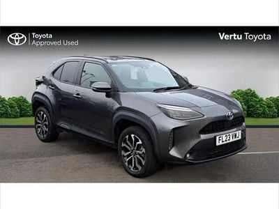 Used Toyota Yaris Cross Design 116 HP (85 kW) 2023 Grey SUV