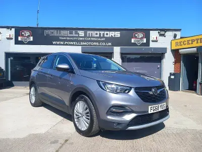 Used Vauxhall Grandland X 130 HP (95 kW) 2019 Grey SUV