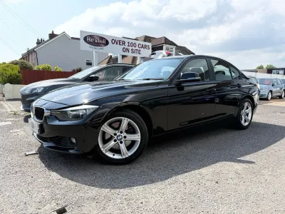 Begagnad BMW 325 218 HK (160 kW) 2014 Svart Sedan