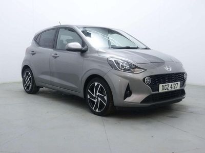 Used Hyundai i10 Premium 84 HP (61 kW) 2022 Bronze Hatchback