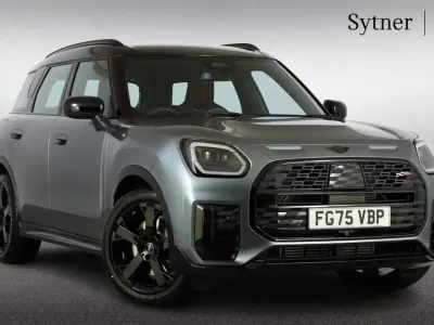 Used Mini Countryman 168 HP (123 kW) 2025 Green SUV