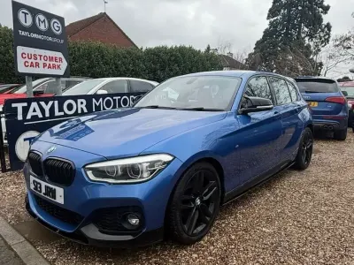Używany BMW 118 M Sport 2019 Niebieski Hatchback