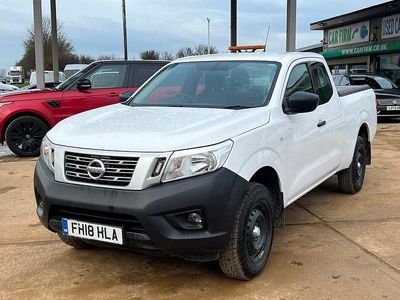 White Used 2018 Nissan Navara Visia Pickup | £9,900 (Good price)