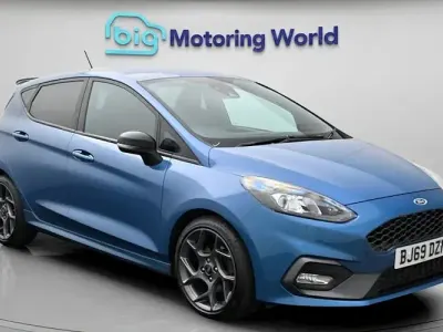 Usado Ford Fiesta ST 200 HP (147 kW) 2019 Azul Citadino