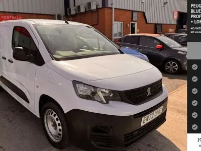 Used Peugeot Partner Premium 102 HP (75 kW) 2023 White MPV