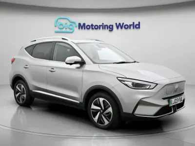 Used MG ZS Trophy 114 kW (156 HP) 2023 Silver SUV