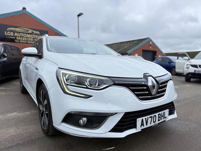 White Used 2020 Renault Mégane GrandTour Iconic Estate | £8,295 (Fair price)