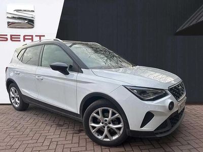 Used Seat Arona FR 108 HP (79 kW) 2023 White SUV
