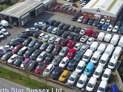 Used Vauxhall Combo 101 HP (74 kW) 2021 White MPV