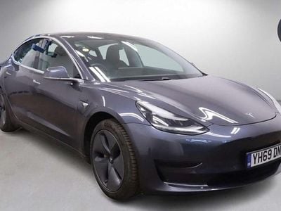 Used Tesla Model 3 Standard Range Plus 239 kW (325 HP) 2019 Sedan