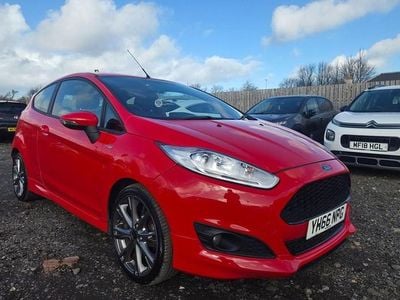Used Ford Fiesta ST-Line 125 HP (91 kW) 2016 Red Hatchback