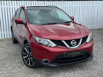 Used Nissan Qashqai Tekna 110 HP (80 kW) 2017 Red SUV