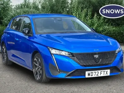 Used Peugeot 308 Allure Premium 131 HP (96 kW) 2023 Blue Hatchback