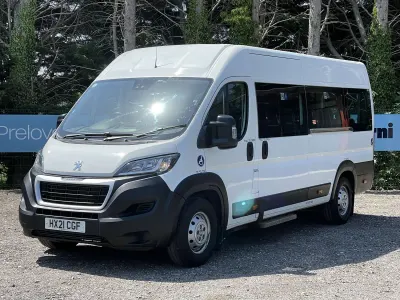 Used Peugeot Boxer S 140 HP (102 kW) 2021 White Van