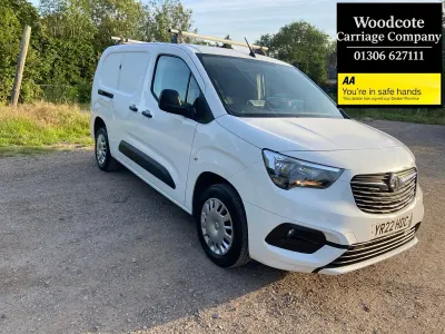 Used Vauxhall Combo Sportive 100 HP (73 kW) 2022 White MPV