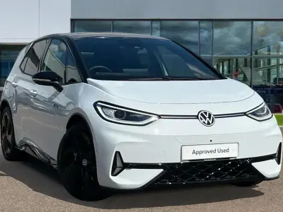 New VW ID.3 GTX 239 kW (326 HP) 2026 Glacier white metallic black Hatchback
